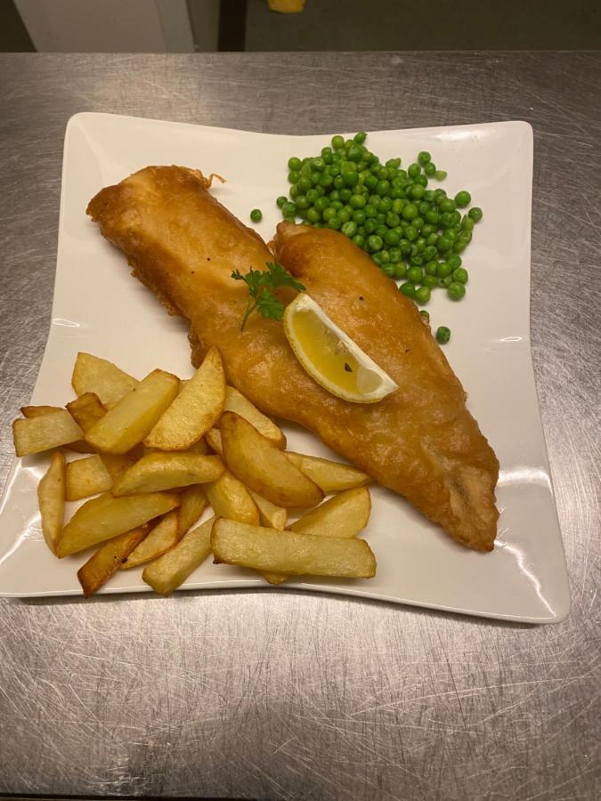 The Albert Inn Nairn Kültér fotó